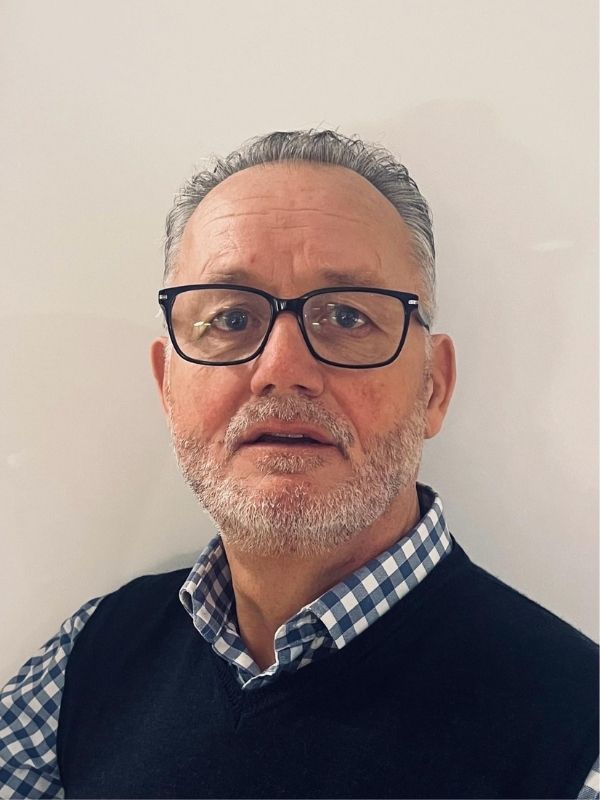 Headshot of Alban Denton